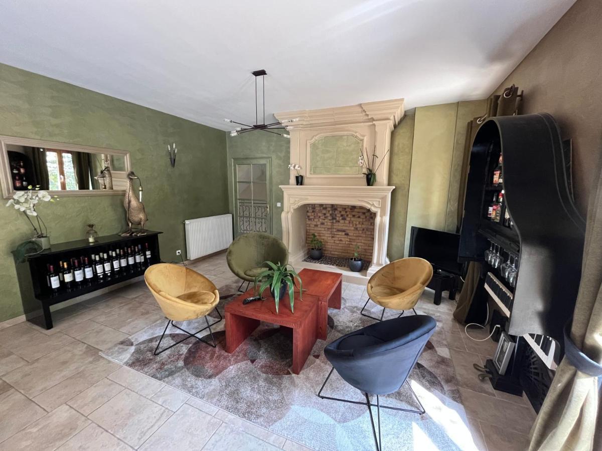 Hotel Bon Encontre Sarlat Esterno foto