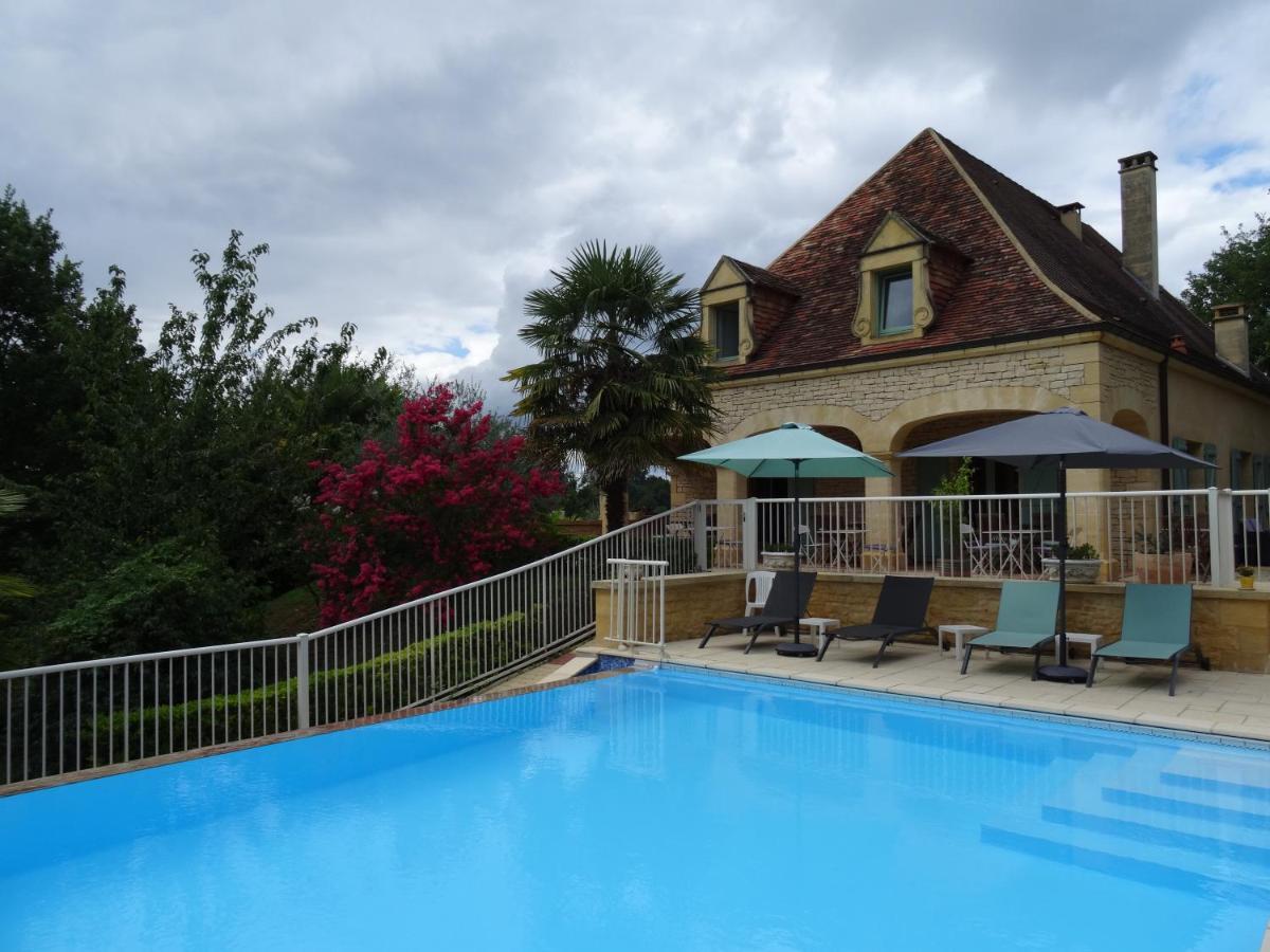 Hotel Bon Encontre Sarlat Esterno foto